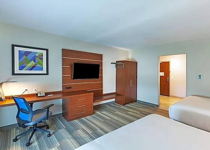 Express & South - Woodland Hills By Ihg 3* Tulsa