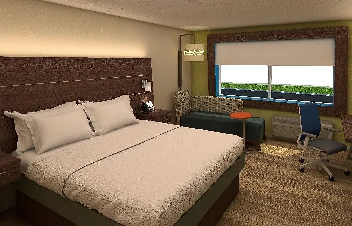 Express & South - Woodland Hills By Ihg Hotel